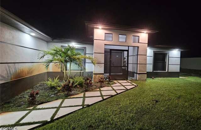 816 Willard Avenue