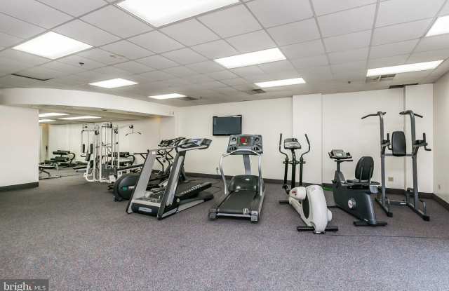 960 FELL Street unit: 311