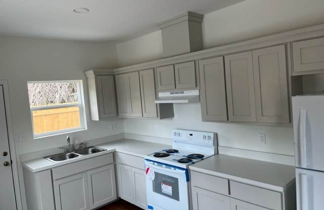 1120 North Baseline Road - C