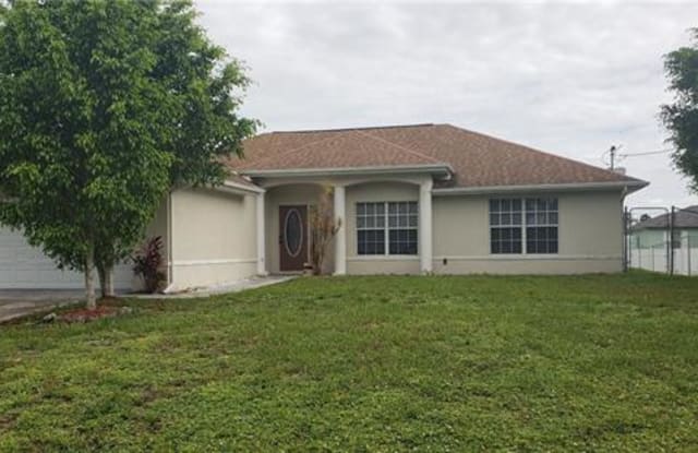 3810 18th ST SW - 3810 18th Street Southwest, Lehigh Acres, FL 33976