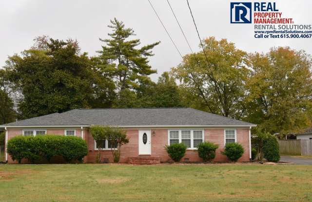 Photo of Adorable 4BD all brick home! Washer and dryer included!