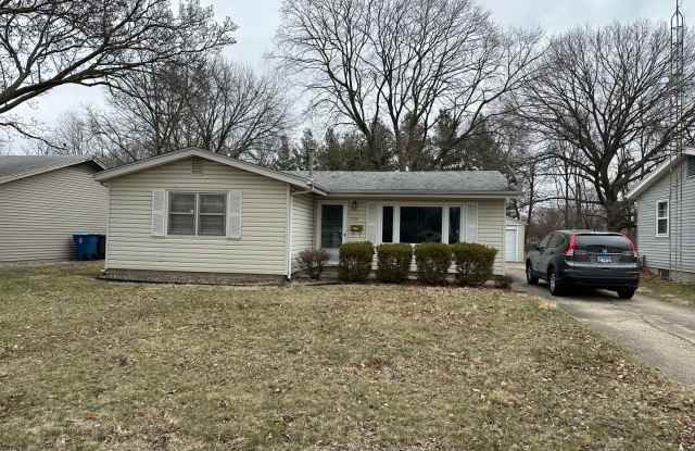 3 bedroom, 1 bath North Gate, $1600.00