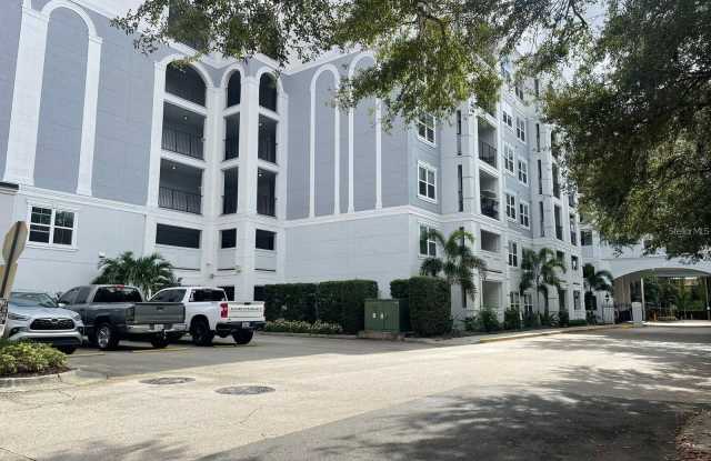 202 E SOUTH STREET