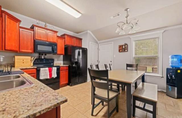 5525 Trammel Estate Drive