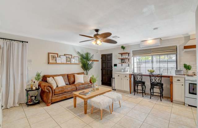 Incredibly beautiful 1 bedroom 1 bathroom casita, with gated parking and access to main home pool and spa!
