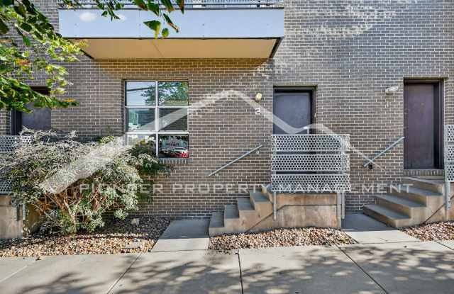 Stunning Condo with City Views and 2 Reserved Parking Spaces