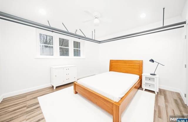 340 Fairmount Avenue C3