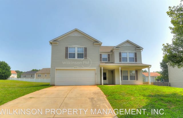 3442 Pikes Peak Dr - 3442 Pikes Peak Drive, Gastonia, NC 28052