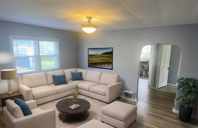 1112 Minnie Street - 1