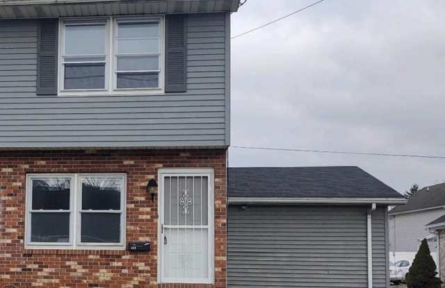 Adorable Townhome