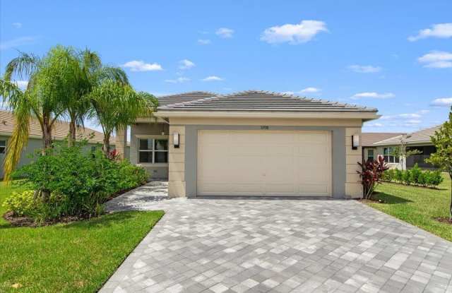 11938 SW Seaway Street