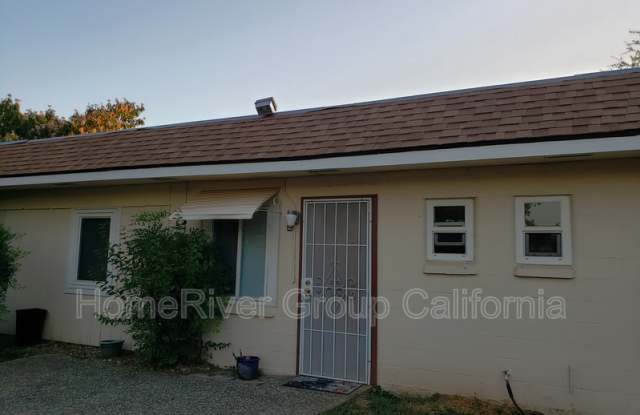 9448 Orangevale Ave
