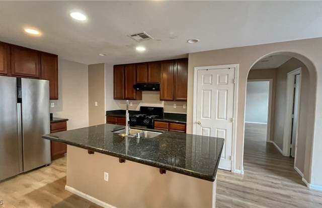 721 Caballo Hills Avenue