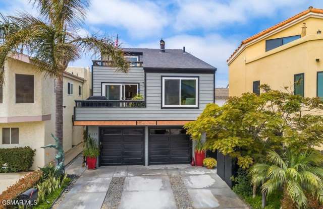 Photo of 3237 Playa Court