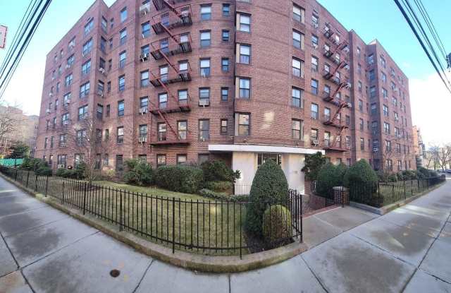 141-60 84th Road