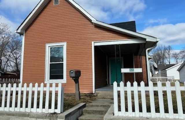 Photo of 826 West 2nd Street