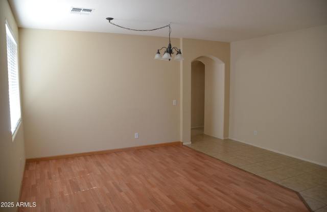 14214 W VENTURA Street