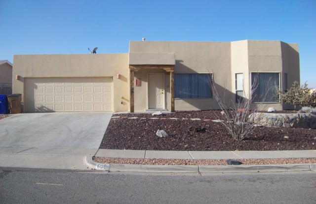 600 Stone Canyon - 600 Stone Canyon Drive, Las Cruces, NM 88011