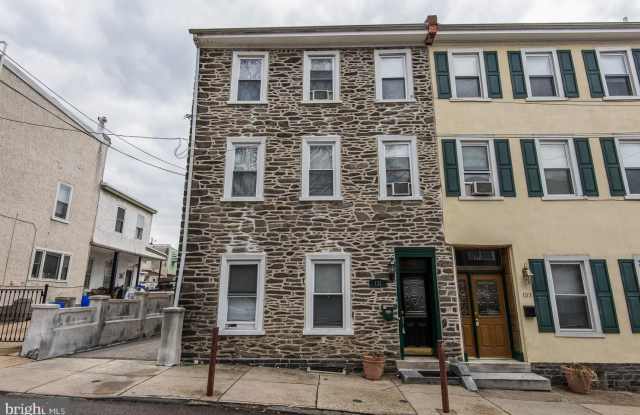 135 DUPONT STREET - 135 Dupont Street, Philadelphia, PA 19127