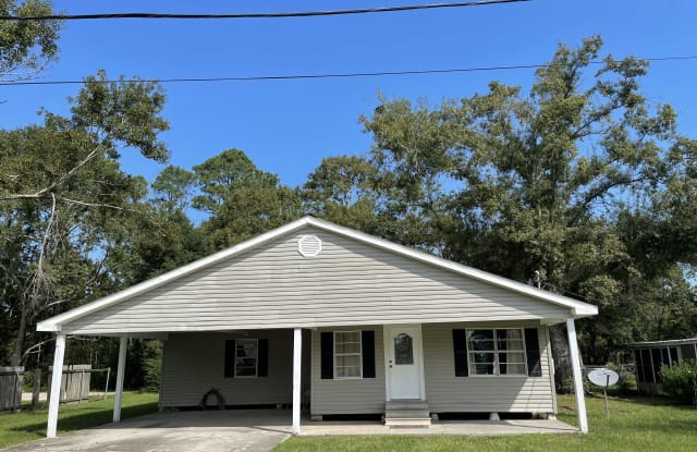 604 Hoffpauir Ln - 604 Hoffpauir Road, Sulphur, LA 70663