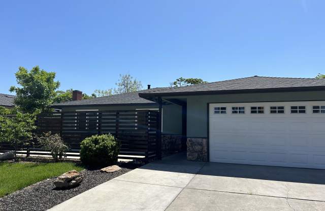 3020 Independence Way - 3020 Independence Way, Modesto, CA 95354