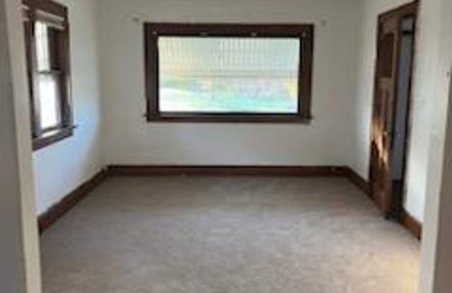 Photo of House for Rent on Furman in Rockford