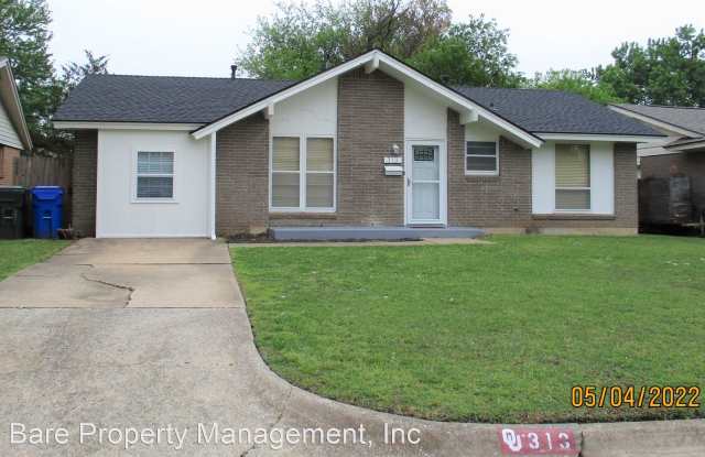 313 Stanton Dr - 313 Stanton Drive, Norman, OK 73071