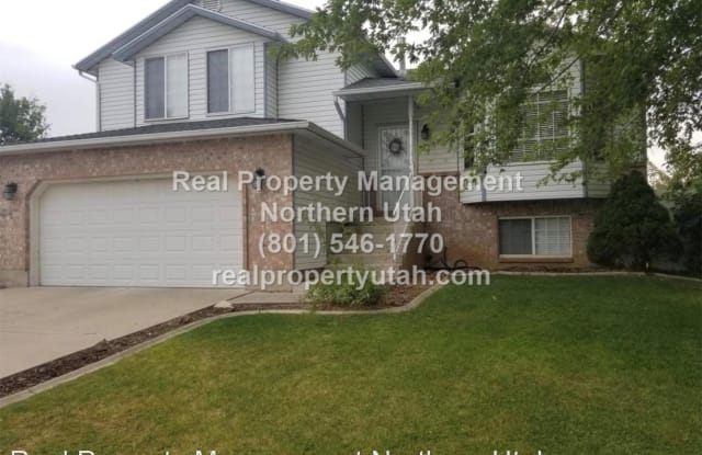 584 N. 1360 W. - 584 North 1360 West, Clinton, UT 84015