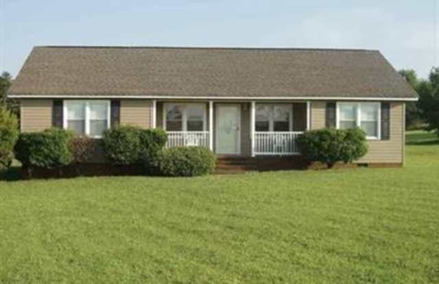 Photo of 3/2 Available Now