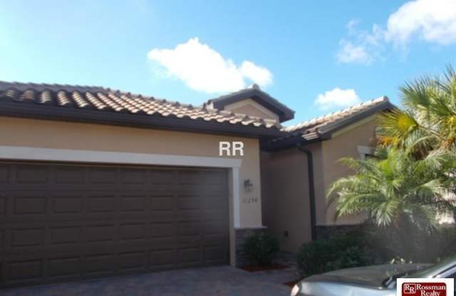 Coming in mid Feb Beautiful 4 bedroom in gated community off Daniels Pkwy