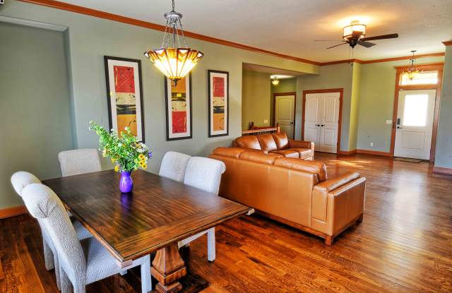 4128 Doolittle Drive