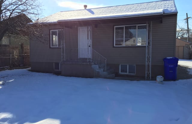 89 W Malvern Ave