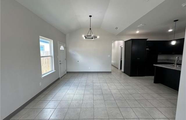2421 Summit Road unit: A