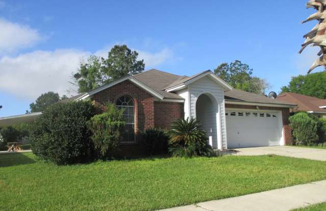 349 Turtle Dove Dr - 349 Turtle Dove Drive, Oakleaf Plantation, FL 32073