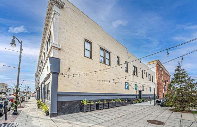 42 North Village Avenue