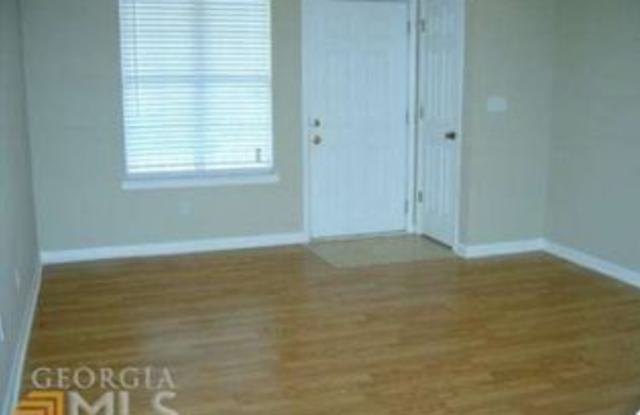 1214 Pinedale Circle