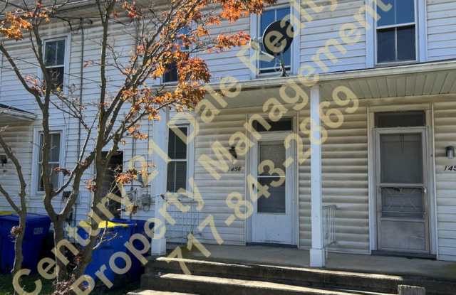 Photo of Beautifully redone 3 BR, 1 Bath Townhouse in York Suburban Schools