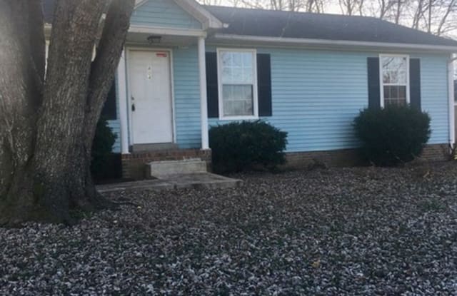 404 Pacific Ave - 404 Pacific Avenue, Oak Grove, KY 42262