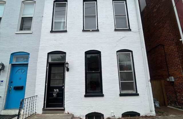 Photo of Spacious 4 bedroom in York