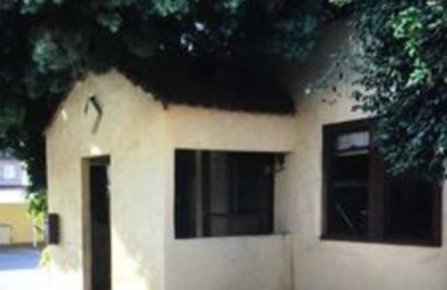 Photo of 5031 Bakman Avenue