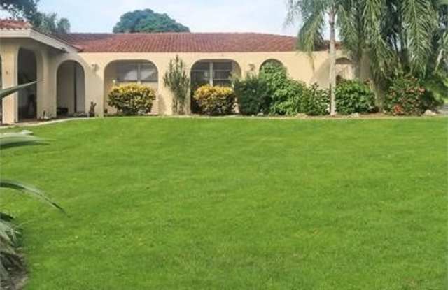 4511 SE 5th Place