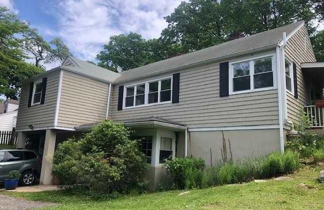 18 Deacon Hill Road - 18 Deacon Hill Road, Stamford, CT 06905