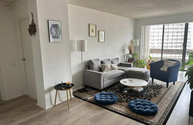 Photo of 1326 SPRUCE STREET