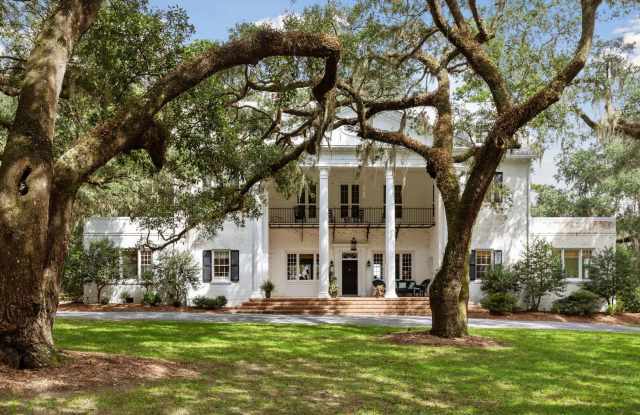 Photo of Gorgeous Furnished Estate on the Ashley River
