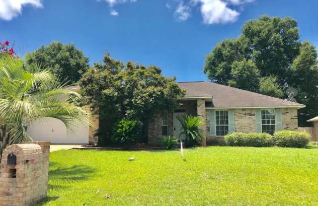 6647 Hallendale Dr - 6647 Hallendale Drive, Escambia County, FL 32526