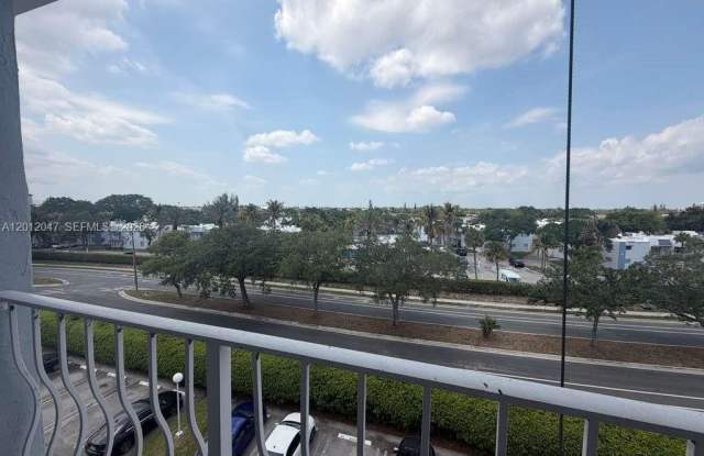 500 Executive Center Dr