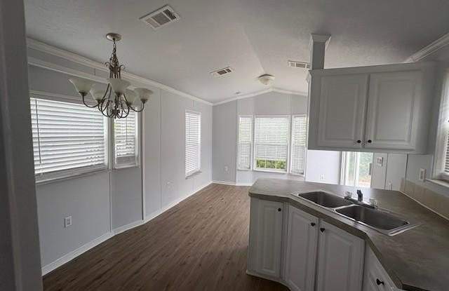 3316 Chicago Bears St