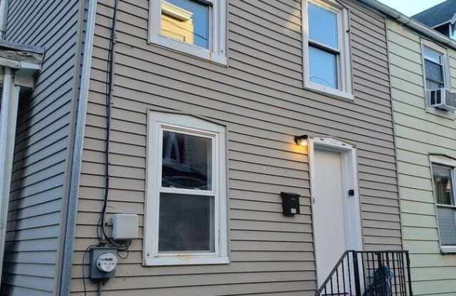 423 N Hall Street