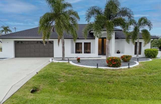 Photo of 3728 SE 18th Avenue