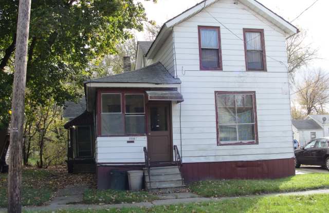 1114 Sears Street